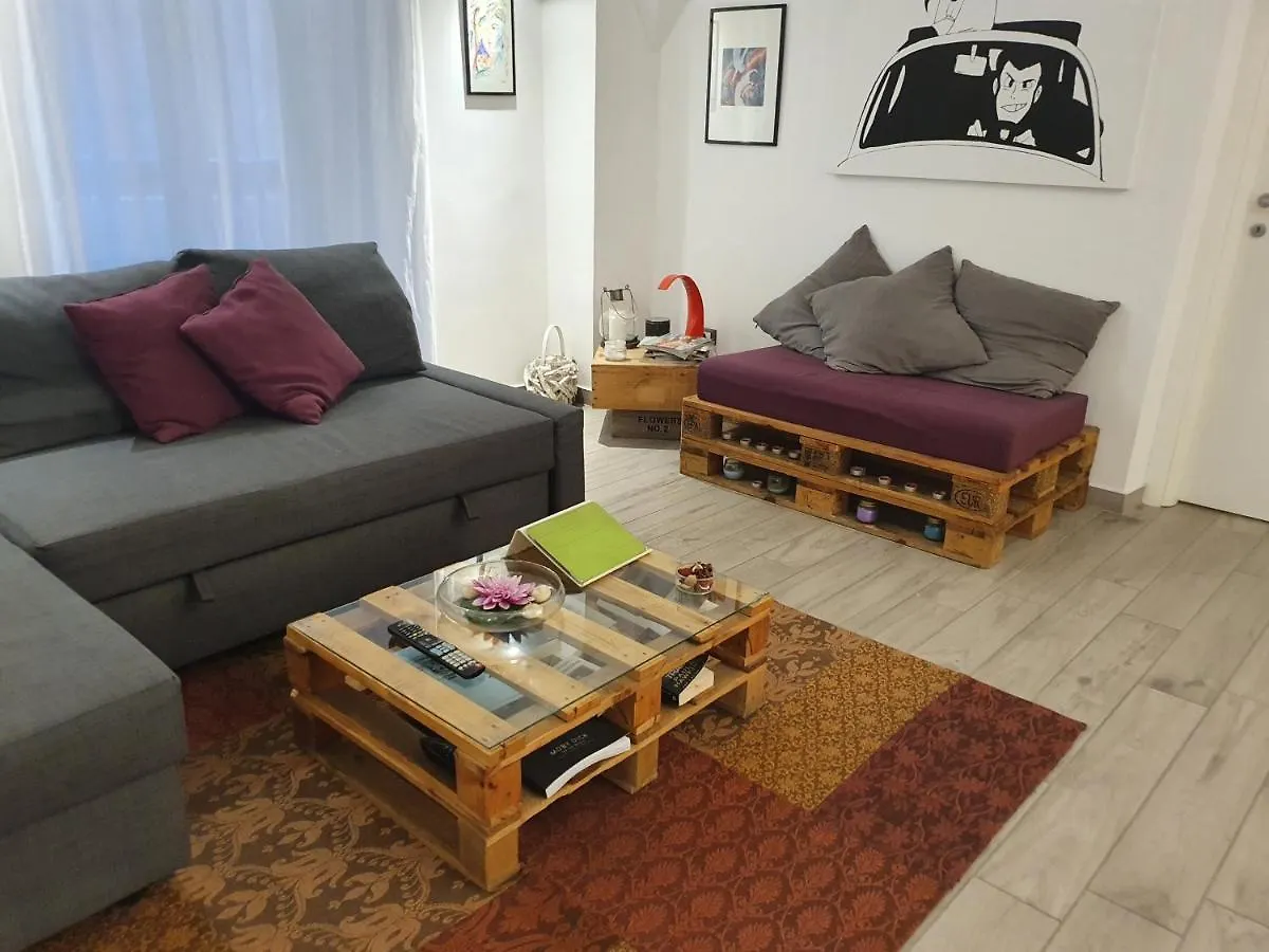Vhome Exclusive Living Room 카타니아